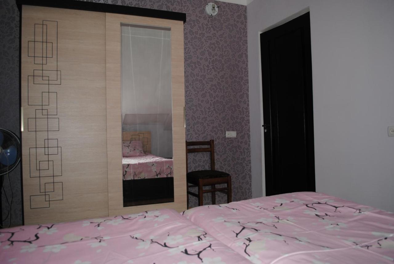 Family Guesthouse - Macharashvili Tbilisi Eksteriør bilde