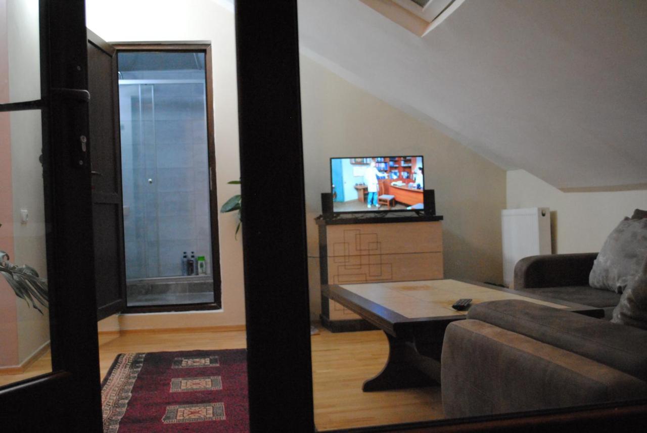 Family Guesthouse - Macharashvili Tbilisi Eksteriør bilde
