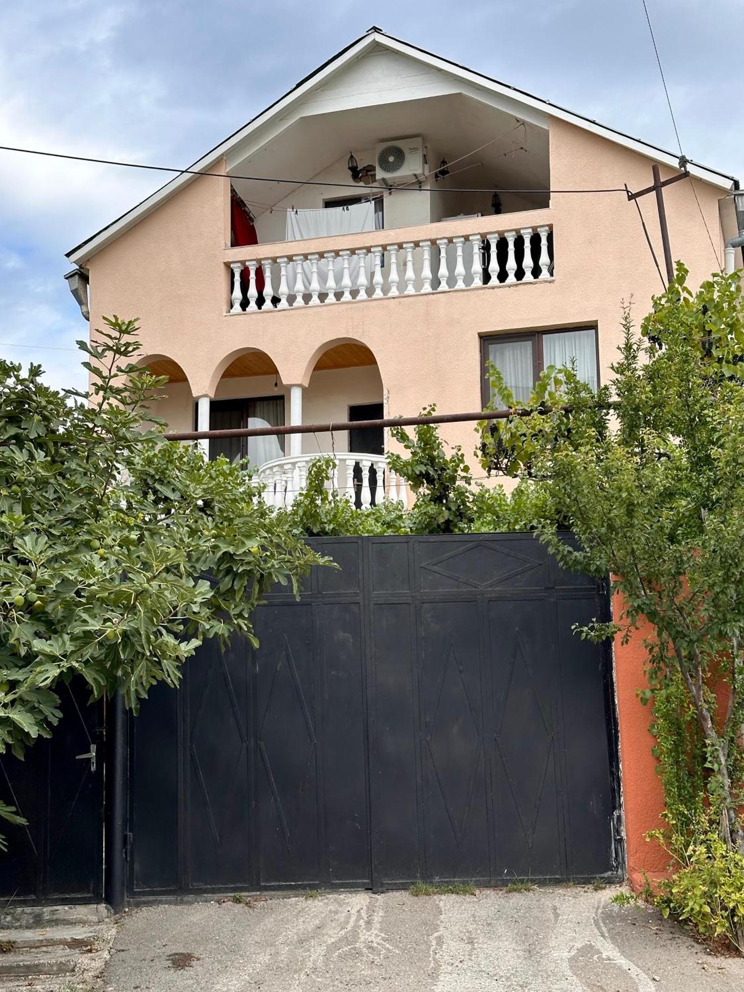 Family Guesthouse - Macharashvili Tbilisi Eksteriør bilde